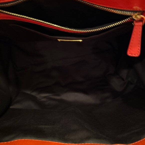 Miu Miu Aventure Red Patent Leather Bag - Picture 10 of 10